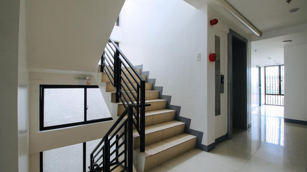 Reddoorz Plus @ Jardin Suites Guadalupe Nuevo Mandaluyong Luaran gambar